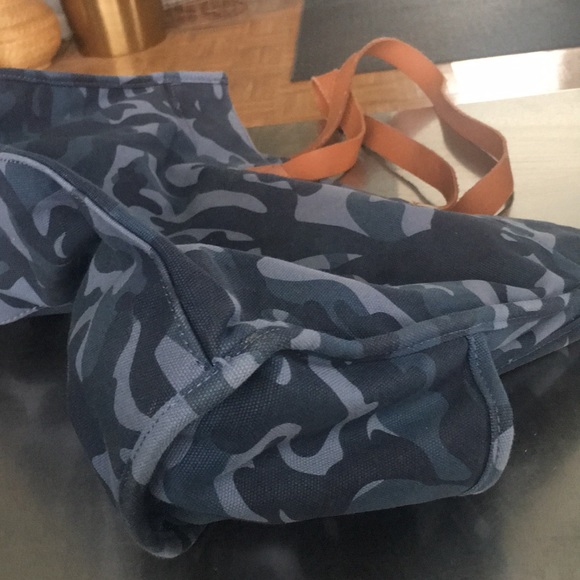 Pottery Barn Kids/ Camo/ Preppy/ Tote/ - Picture 7 of 7